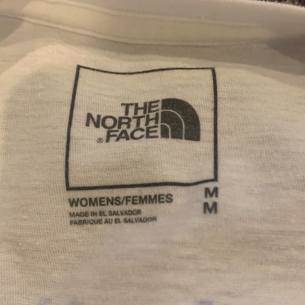 white north face top - Picture 3 of 3